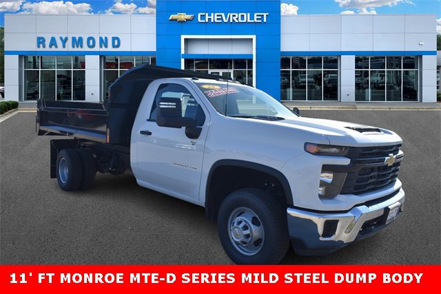 2025 Chevrolet Silverado 3500HD Work Truck's photo