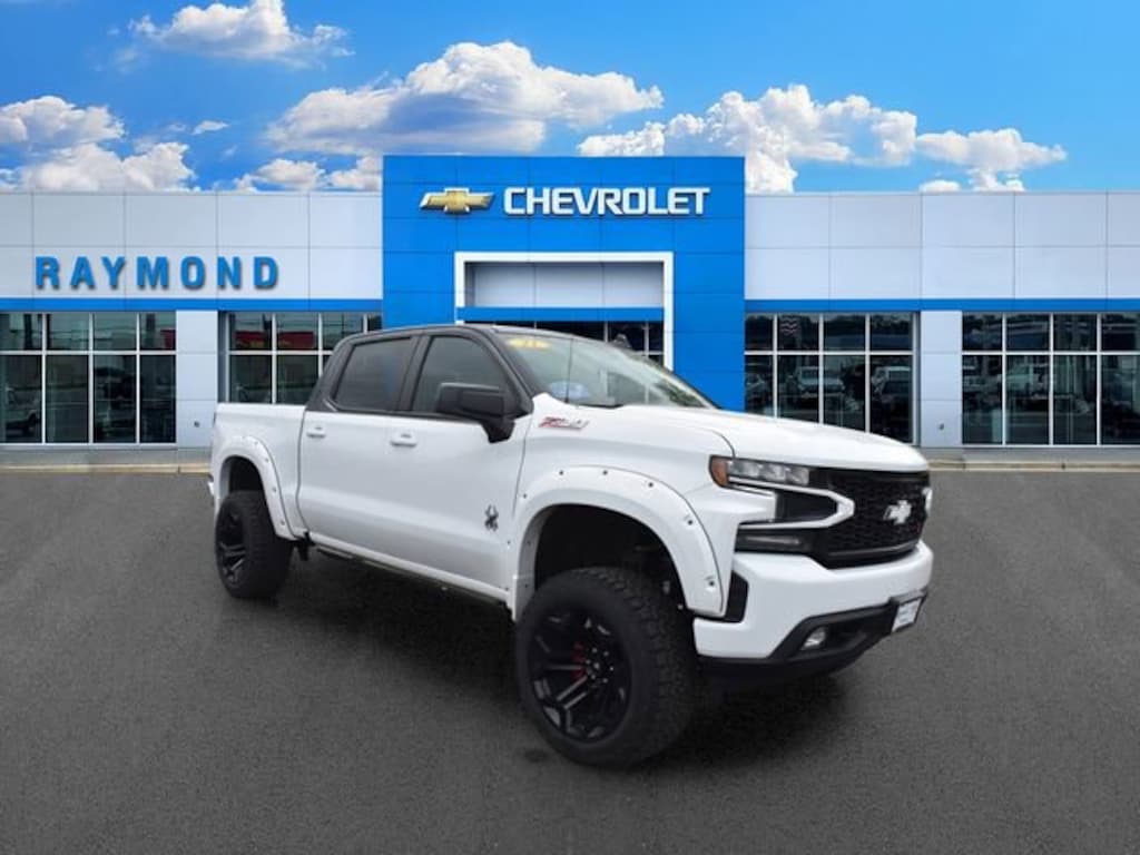 Used 2021 Chevrolet Silverado 1500 RST Truck