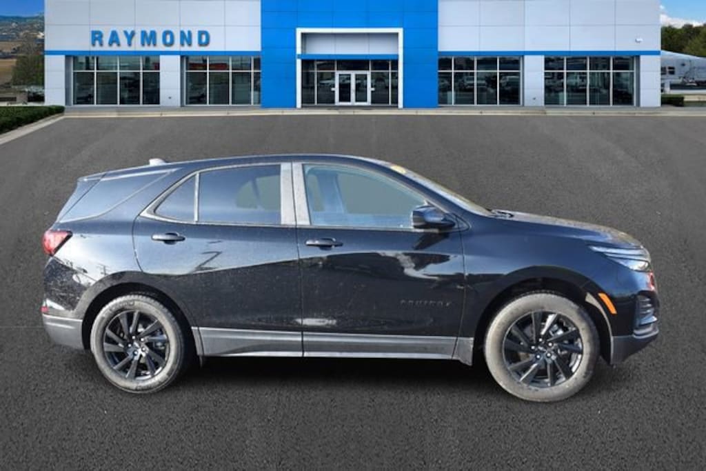 Used 2024 Chevrolet Equinox LS SUV