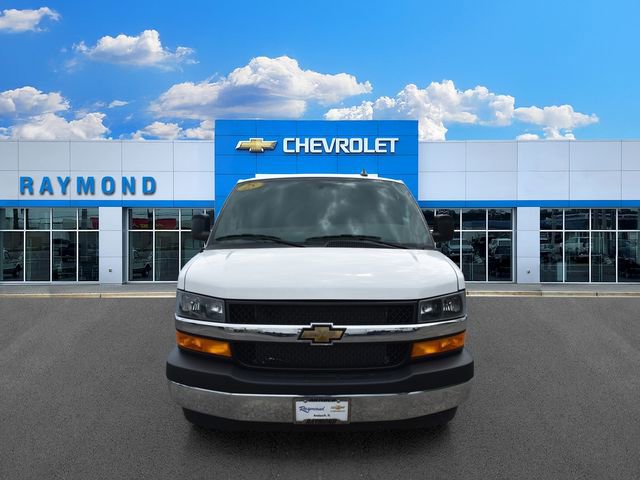 2025 Chevrolet Express Cargo Work Van - Photo 9