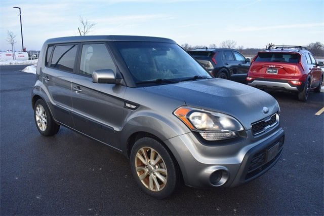 2013 Kia Soul Base's photo