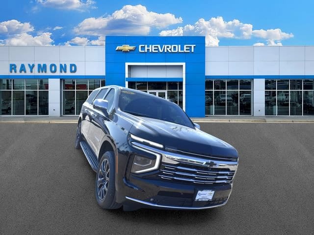 2026 Chevrolet Suburban Premier - Photo 10