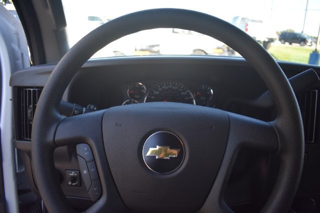 2025 Chevrolet Express Cargo Work Van - Photo 23