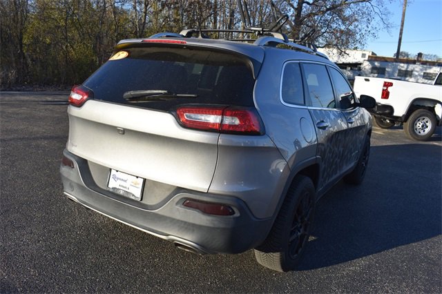 2015 Jeep Cherokee Limited photo 3
