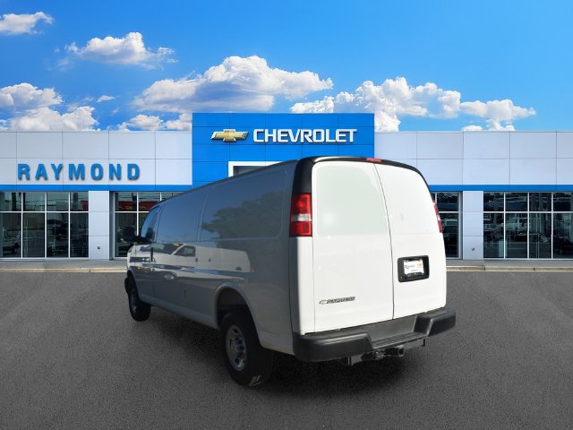 2025 Chevrolet Express Cargo Work Van - Photo 7