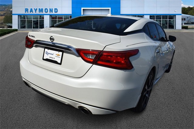 2017 Nissan Maxima S photo 3