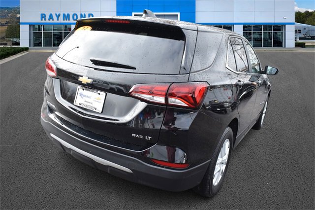 2023 Chevrolet Equinox LT photo 3