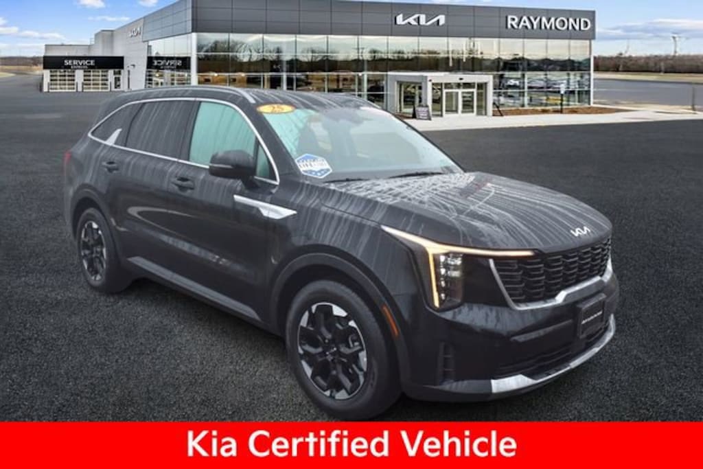Used 2025 Kia Sorento S SUV