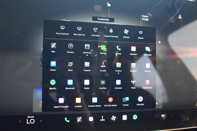 2024 Tesla Model Y Performance - Photo 29