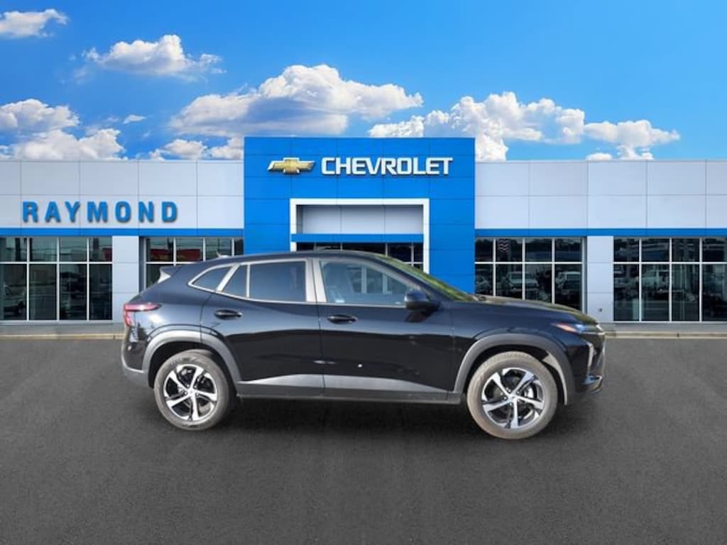Used 2024 Chevrolet Trax 1RS SUV