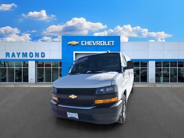 2025 Chevrolet Express Cargo Work Van - Photo 8