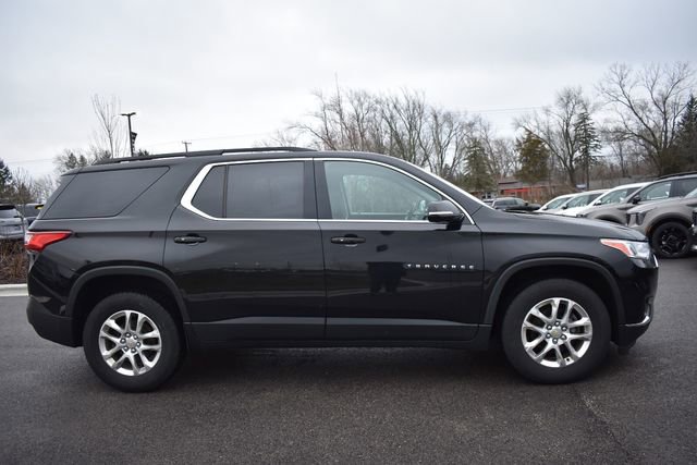 Used 2020 Chevrolet Traverse 1LT with VIN 1GNEVGKW3LJ166228 for sale in Antioch, IL