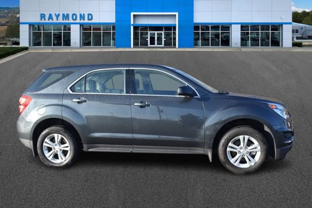 Used 2017 Chevrolet Equinox LS SUV
