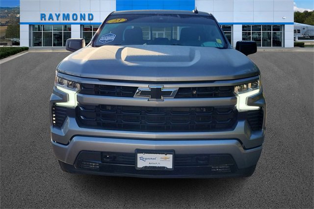 2023 Chevrolet Silverado 1500 RST photo 3
