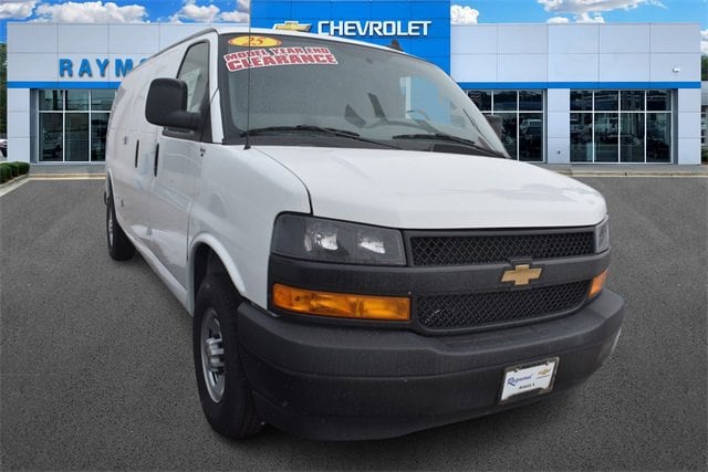 2025 Chevrolet Express Cargo Work Van's photo