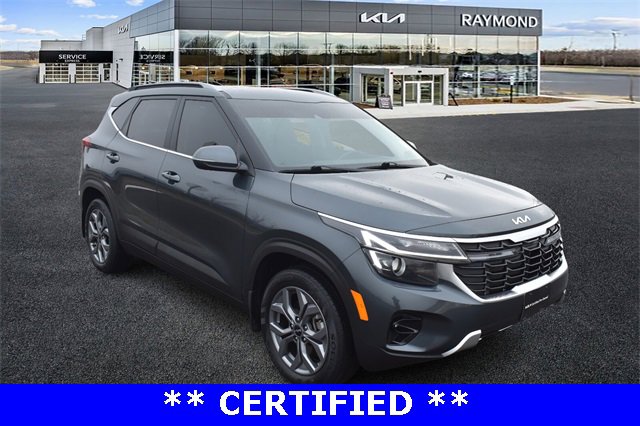 2024 Kia Seltos S's photo