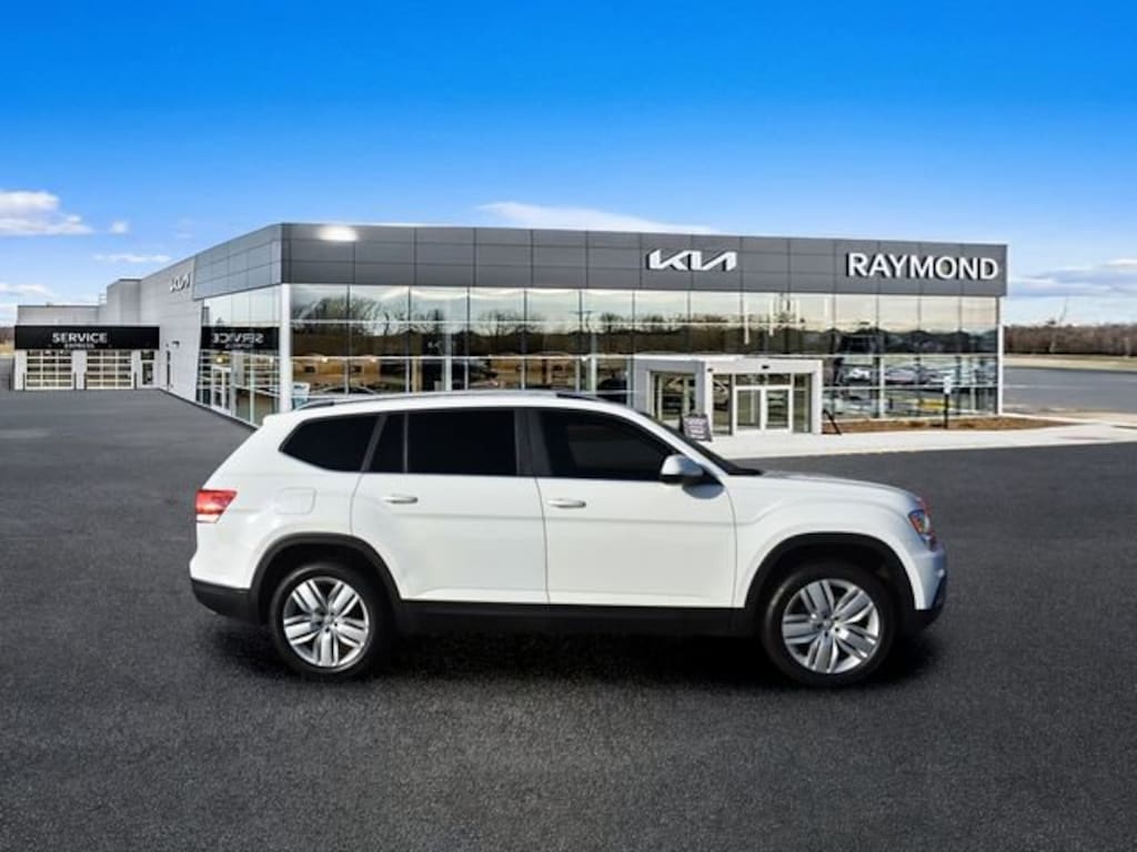 Used 2019 Volkswagen Atlas 3.6L V6 SE w/Technology SUV