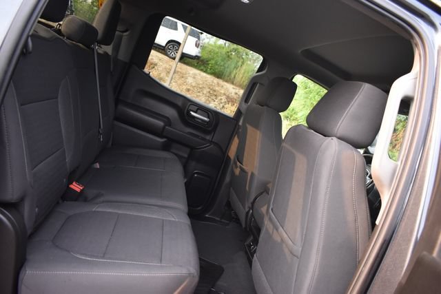 2022 Chevrolet Silverado 1500 LT - Photo 14
