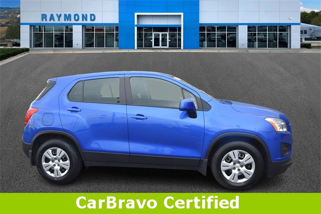 Used 2016 Chevrolet Trax LS with VIN KL7CJKSB0GB761028 for sale in Antioch, IL