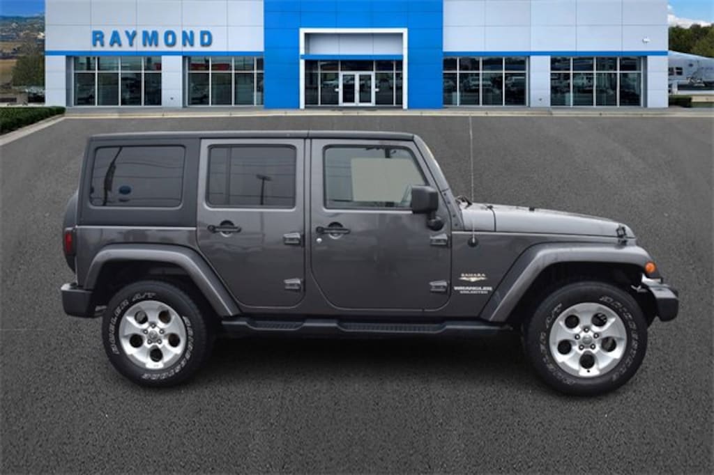 Used 2014 Jeep Wrangler Unlimited Sahara SUV