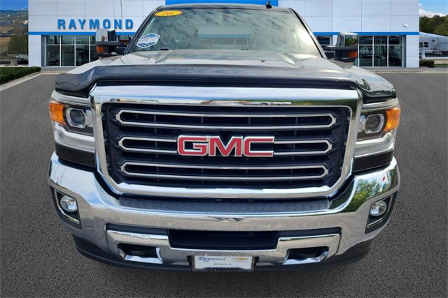 2016 Gmc Sierra 2500 HD SLT photo 3