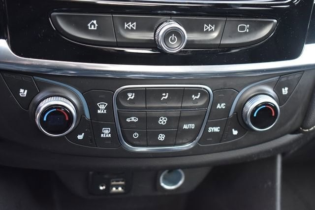 2023 Chevrolet Traverse Premier - Photo 37