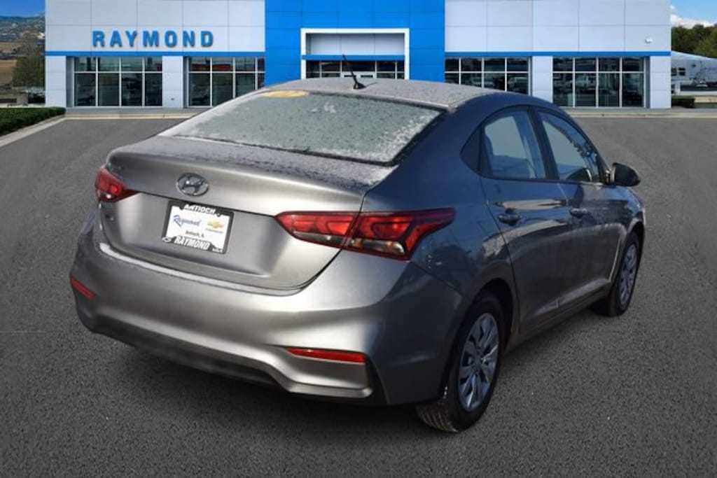 Used 2022 Hyundai Accent SE Sedan