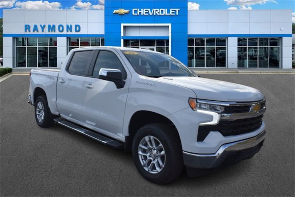 New 2025 Chevrolet Silverado 1500 LT Truck