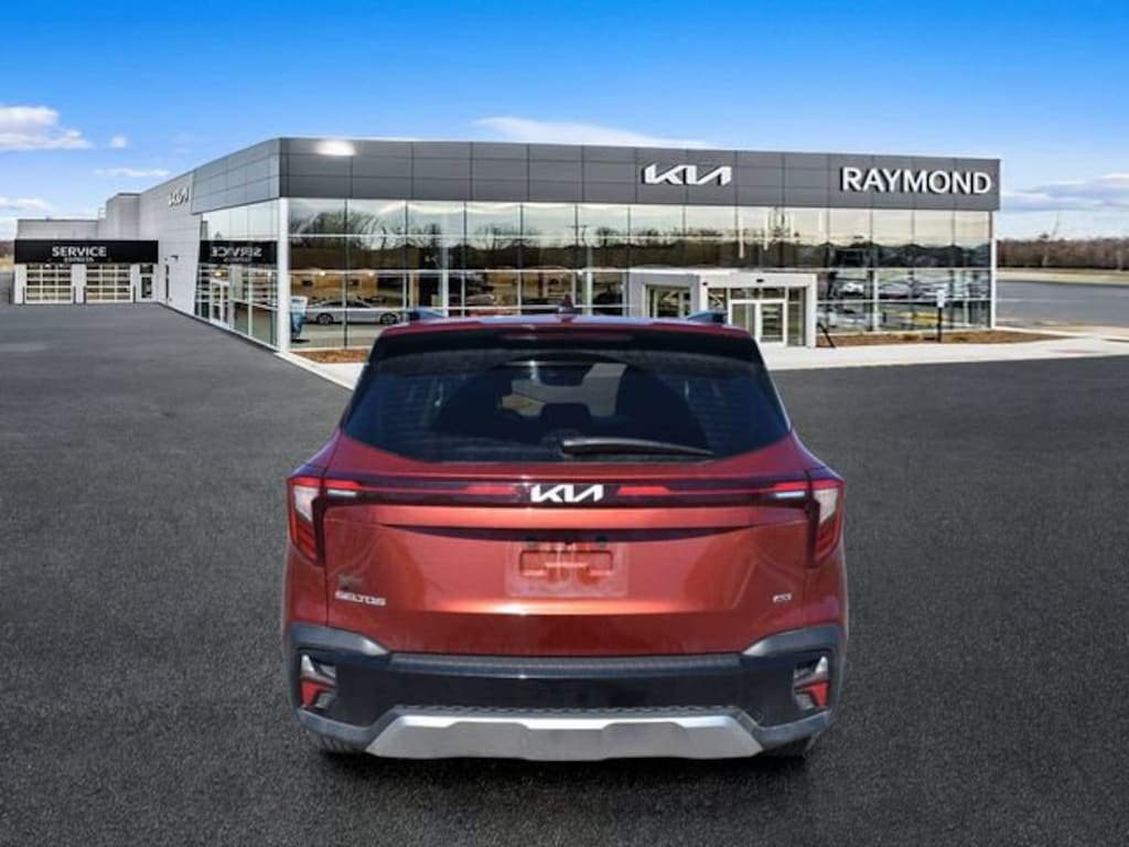 Used 2024 Kia Seltos S SUV