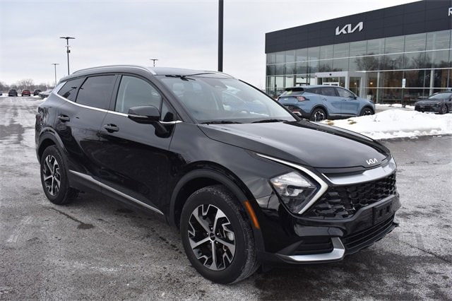 2023 Kia Sportage EX's photo