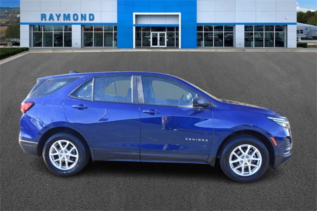 Used 2022 Chevrolet Equinox LS SUV