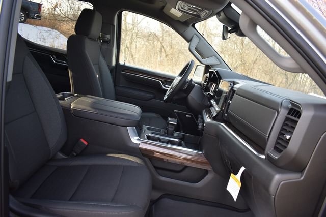 2025 Chevrolet Silverado 1500 RST - Photo 15