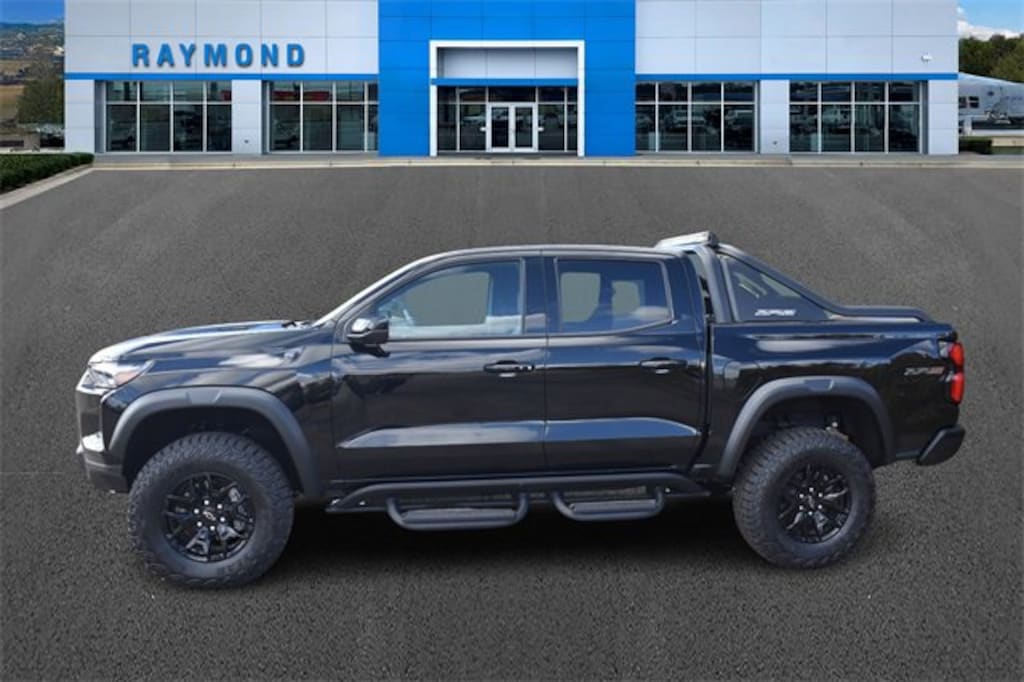 Used 2025 Chevrolet Colorado ZR2 Truck Crew Cab