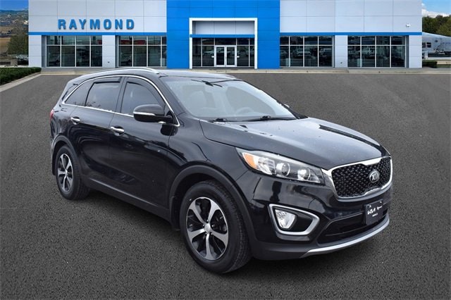 2016 Kia Sorento EX's photo
