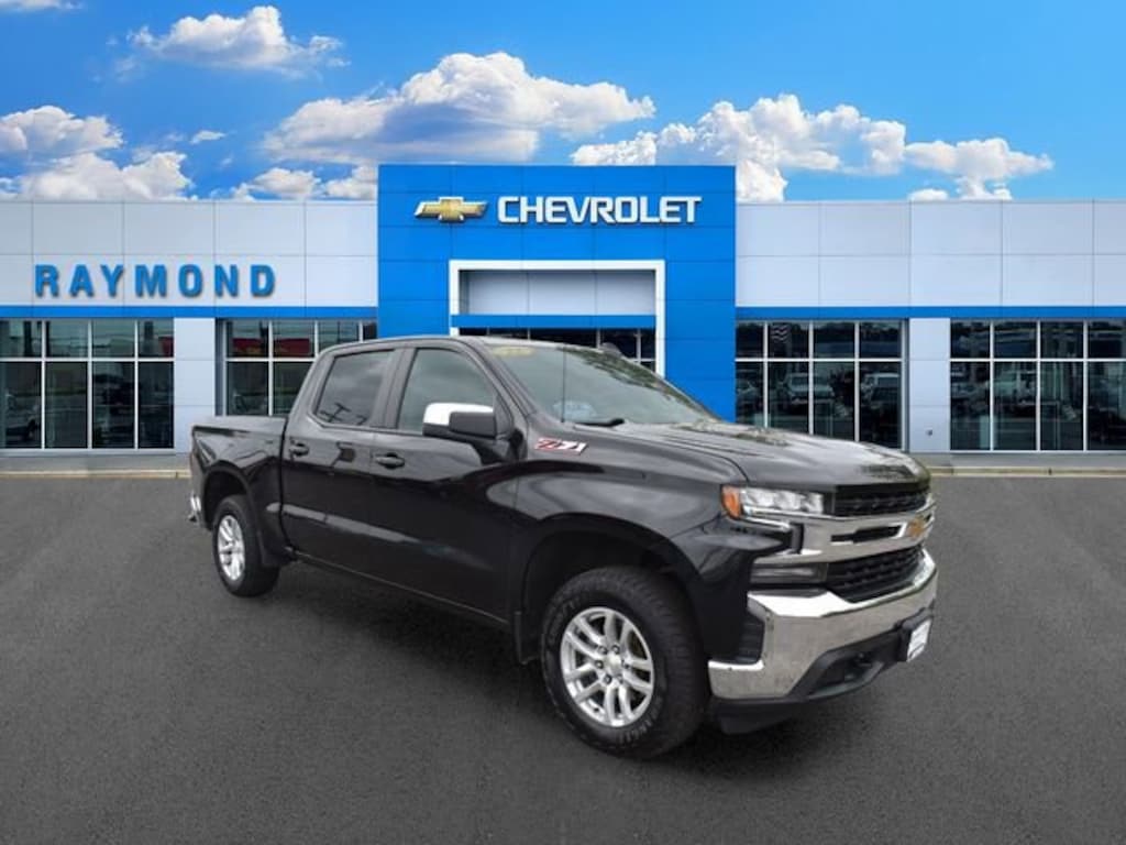 Used 2022 Chevrolet Silverado 1500 LTD LT Truck Crew Cab