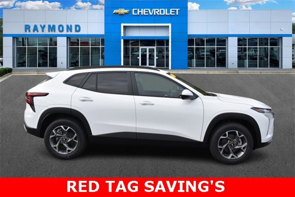 New 2025 Chevrolet Trax LT SUV