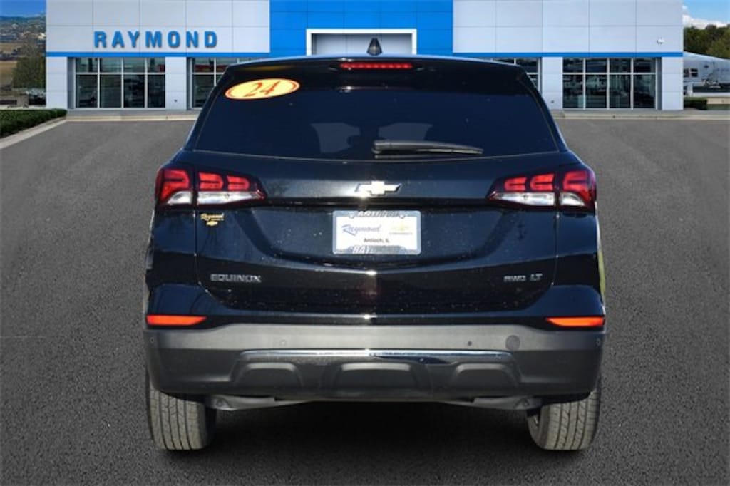 Used 2024 Chevrolet Equinox LT SUV