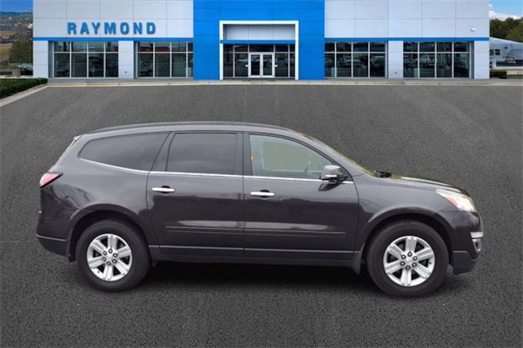 Used 2013 Chevrolet Traverse LT SUV