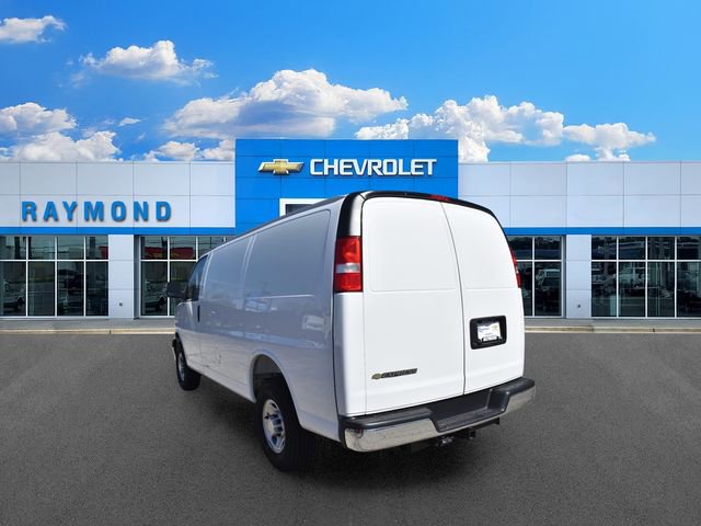 2025 Chevrolet Express Cargo Work Van - Photo 6