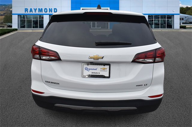 2022 Chevrolet Equinox LT photo 4