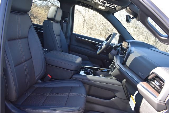 2026 Chevrolet Suburban High Country - Photo 20