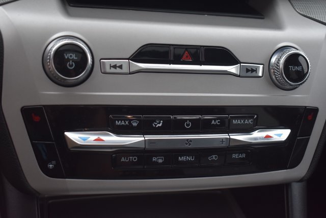 2023 Ford Explorer XLT - Photo 32