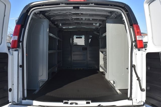 2025 Chevrolet Express Cargo Work Van - Photo 18