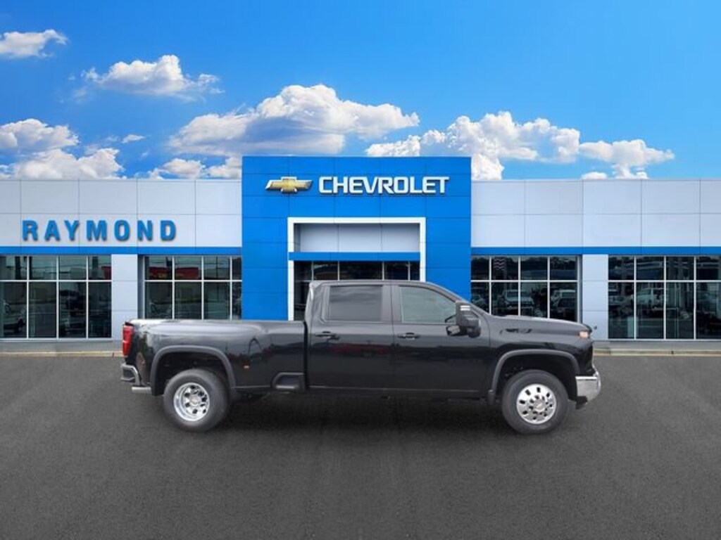 New 2026 Chevrolet Silverado 3500 HD LT DRW Truck
