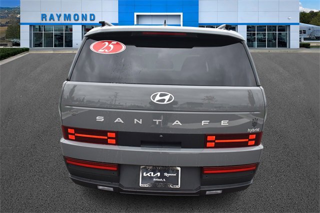 2025 Hyundai Santa Fe SEL photo 4