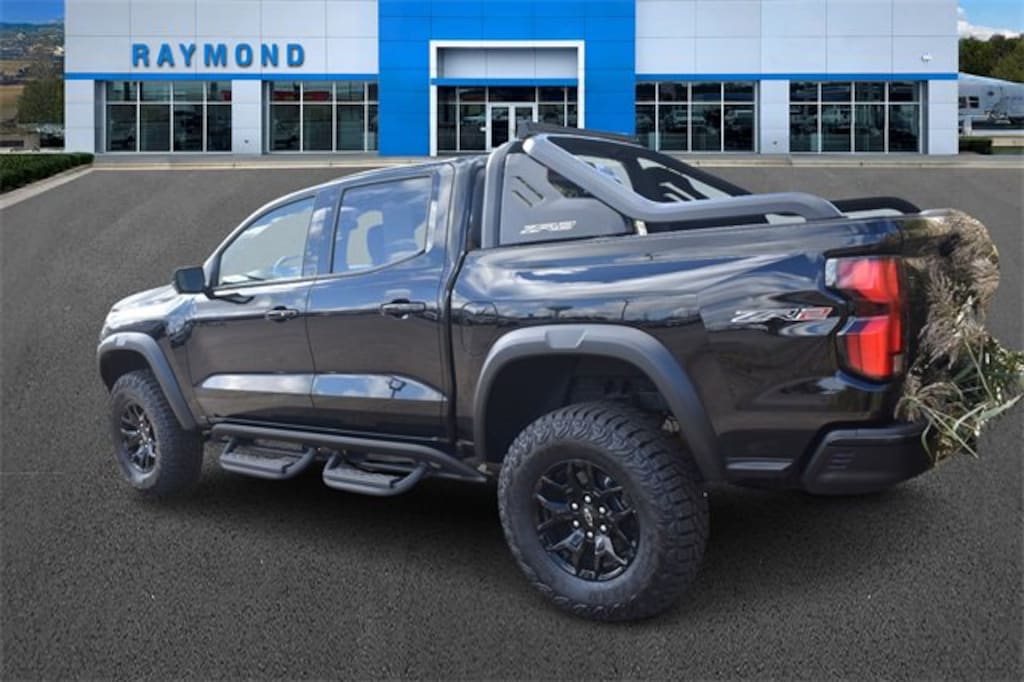 Used 2025 Chevrolet Colorado ZR2 Truck Crew Cab