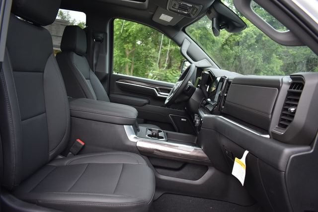 2026 Chevrolet Silverado 2500 HD LTZ - Photo 19