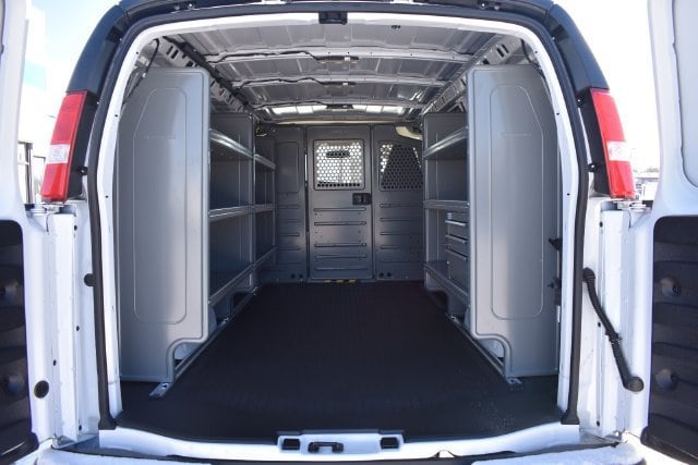 2025 Chevrolet Express Cargo Work Van - Photo 17