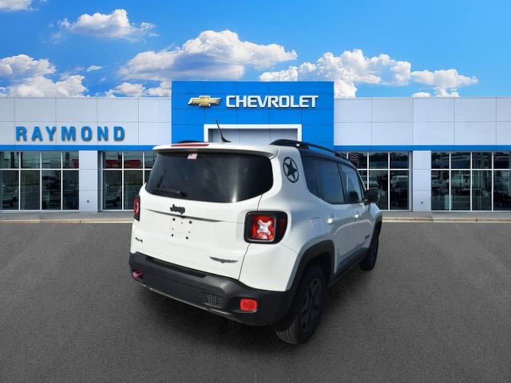 Used 2017 Jeep Renegade Deserthawk 4x4 SUV