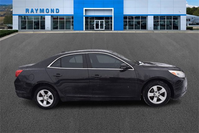 2013 Chevrolet Malibu 1LT photo 2